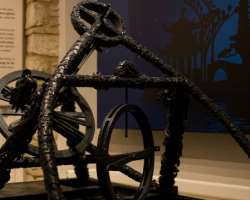 The museum also gives information about the accomplishment of China in the field of science and technology. The invention of ancient China includes pa